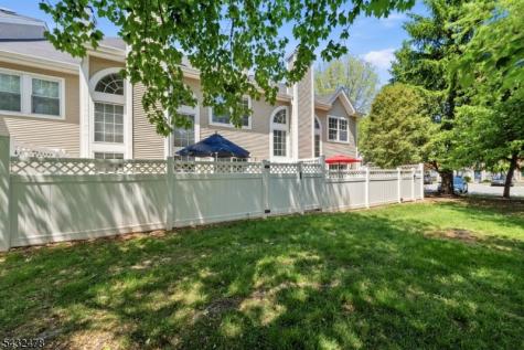 78 Heritage Court Montville NJ 07082