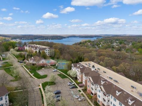 119 Ridgeview Lane Mount Arlington NJ 07856