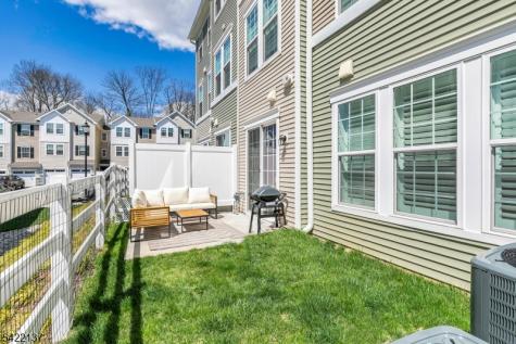 103 Honeysuckle Lane Warren NJ 07059