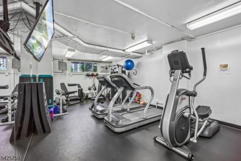 1 Claridge Drive Verona NJ 07044