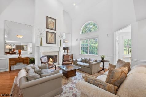 22 Benedict Crescent Bernards NJ 07920