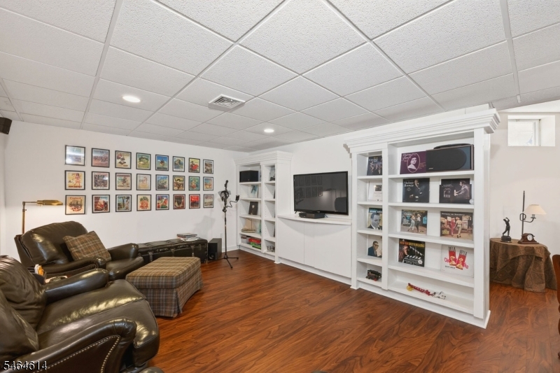 22 Benedict Crescent Bernards NJ 07920