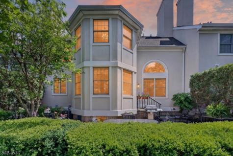 22 Benedict Crescent Bernards NJ 07920