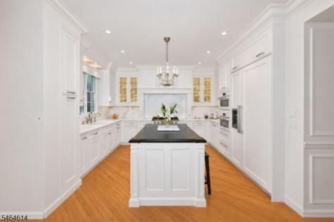 22 Benedict Crescent Bernards NJ 07920
