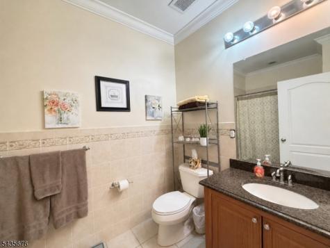 6407 Brookhaven Court Riverdale NJ 07457
