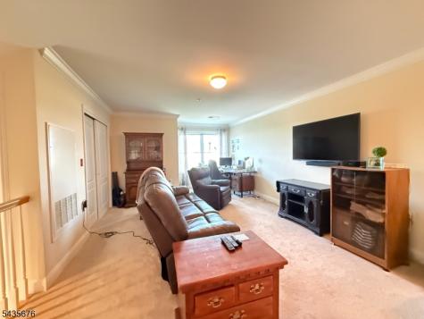 6407 Brookhaven Court Riverdale NJ 07457