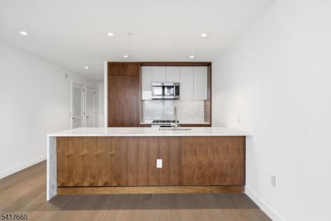 75 Park Lane Jersey City NJ 07310