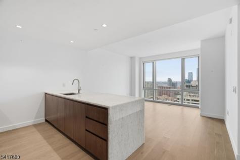75 Park Lane Jersey City NJ 07310