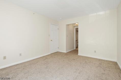 110 Stratford Place Bridgewater NJ 08805