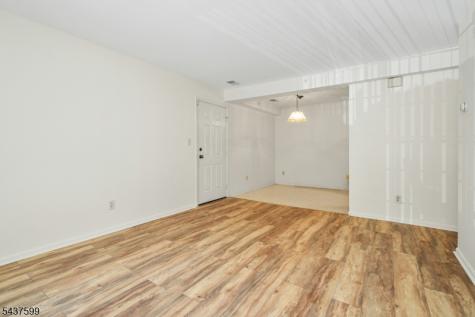110 Stratford Place Bridgewater NJ 08805