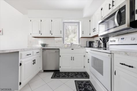 52 Adams Terrace Clifton NJ 07013