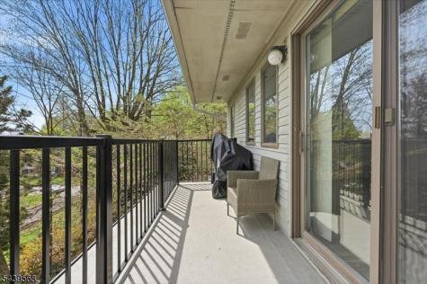 52 Adams Terrace Clifton NJ 07013