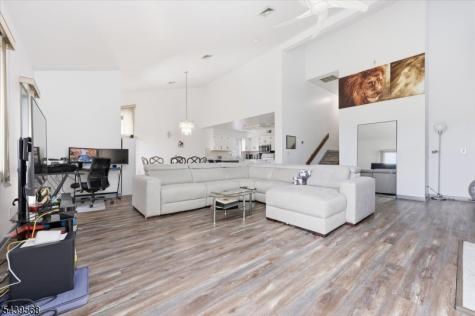 52 Adams Terrace Clifton NJ 07013