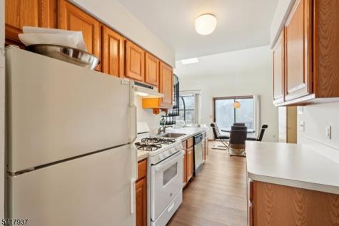 8 Baily Bunion Court Vernon NJ 07462