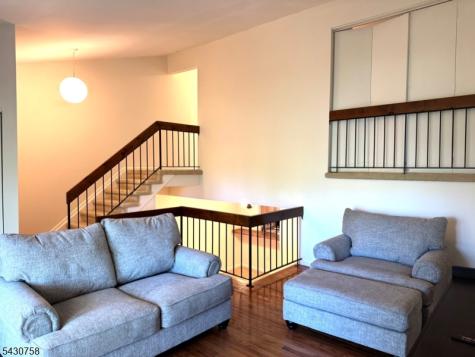 1065 Treetops Wharton NJ 07885