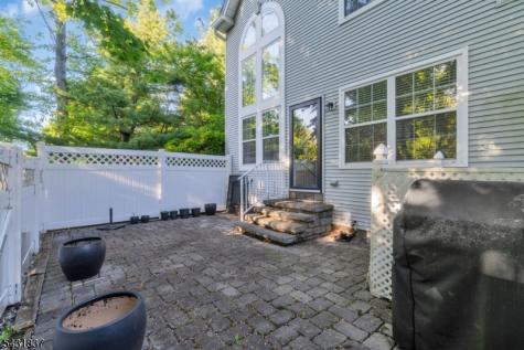 6 Clark Court Bernards NJ 07920