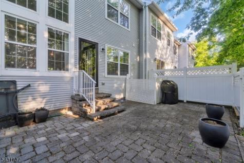 6 Clark Court Bernards NJ 07920