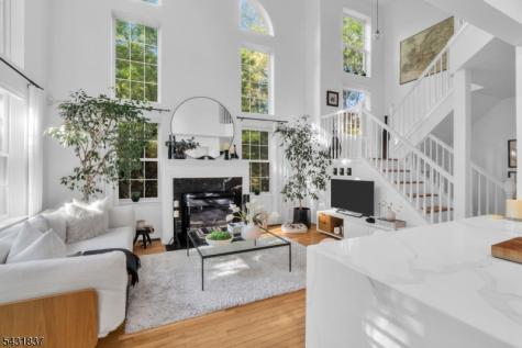 6 Clark Court Bernards NJ 07920