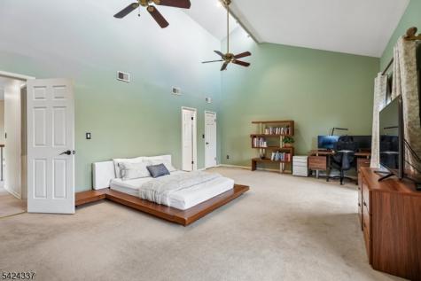 106 Stephanie Drive North Caldwell NJ 07006