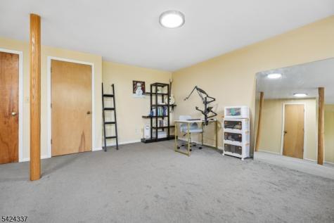 106 Stephanie Drive North Caldwell NJ 07006