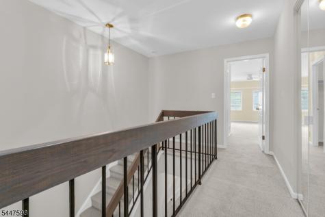 154 Leeds Court Madison NJ 07940