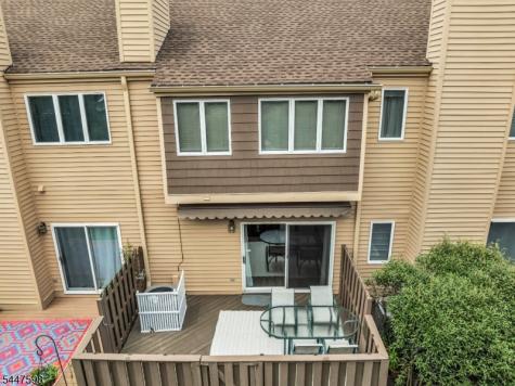 154 Leeds Court Madison NJ 07940