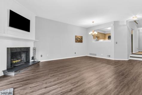 154 Leeds Court Madison NJ 07940