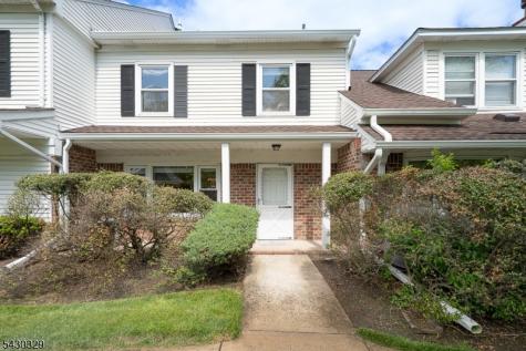 41 Wareham Court Scotch Plains NJ 07076