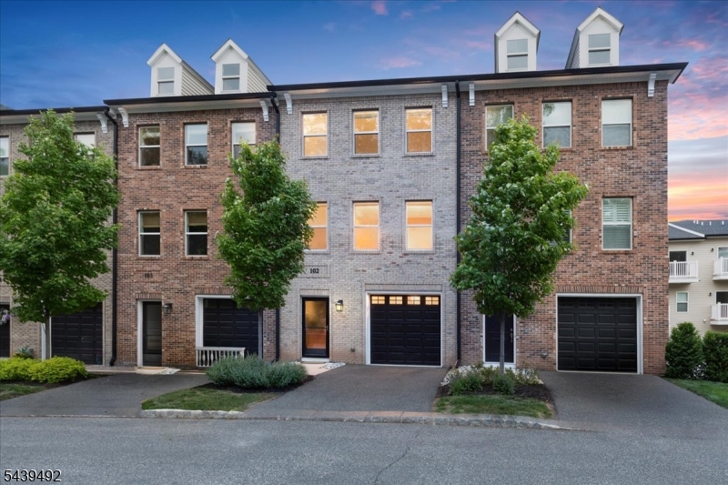 102 Abbe Road Little Falls NJ 07424