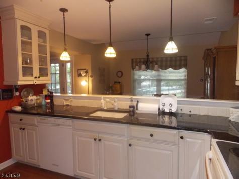 281 Abbey Drive Franklin NJ 08873