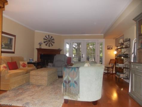 281 Abbey Drive Franklin NJ 08873