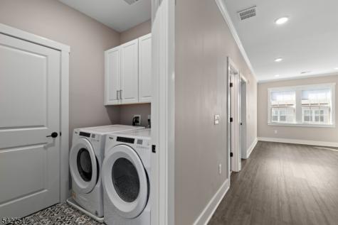81 Arnold Drive Wood-ridge NJ 07075