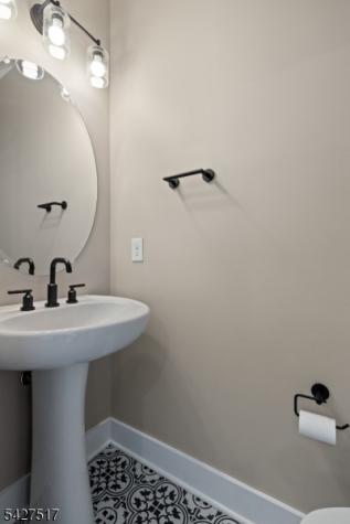 81 Arnold Drive Wood-ridge NJ 07075