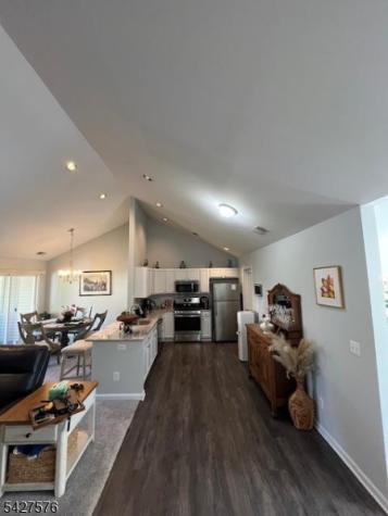 79 Bourne Ci Hardyston NJ 07419