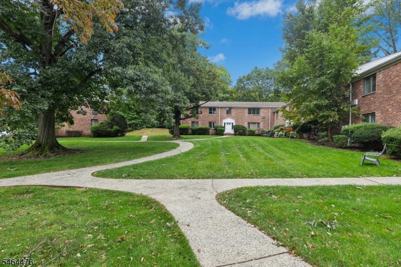 86 Troy Drive Springfield NJ 07081