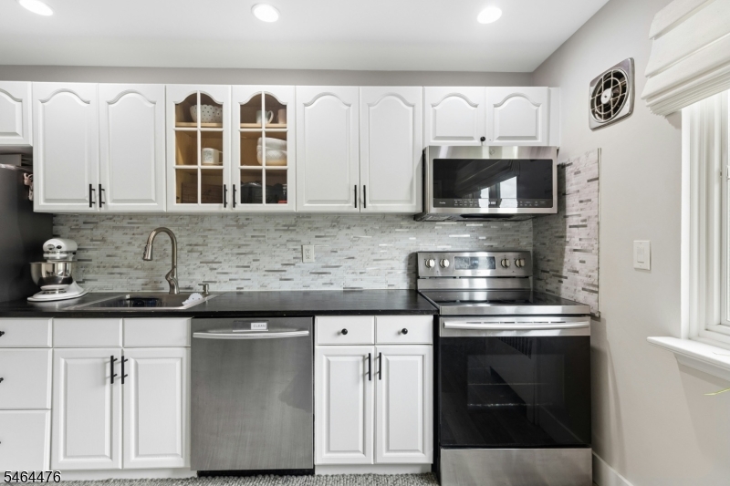 86 Troy Drive Springfield NJ 07081