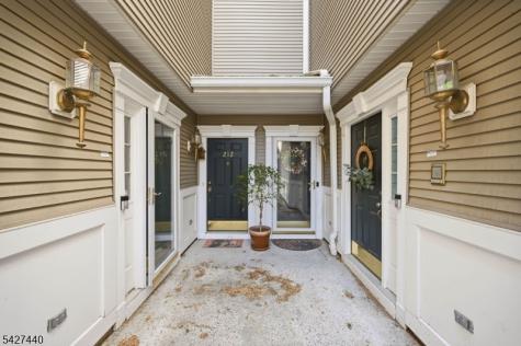 212 Riverwalk Way Clifton NJ 07014