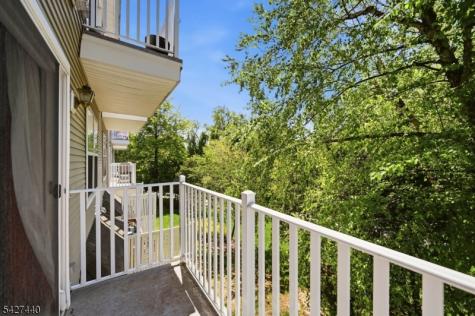 212 Riverwalk Way Clifton NJ 07014