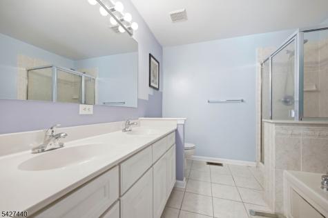 212 Riverwalk Way Clifton NJ 07014
