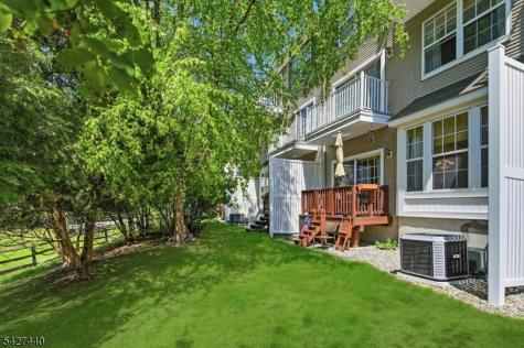 212 Riverwalk Way Clifton NJ 07014