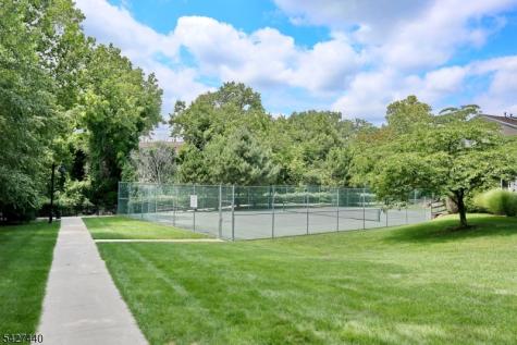 212 Riverwalk Way Clifton NJ 07014