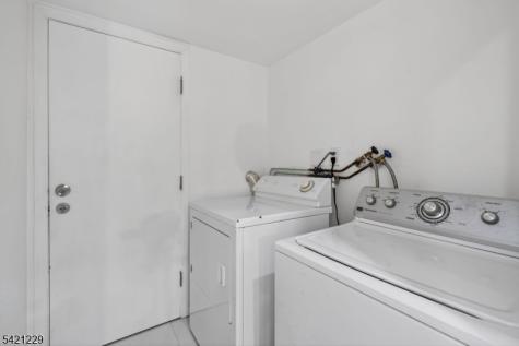 66 Kingsberry Drive Franklin NJ 08873