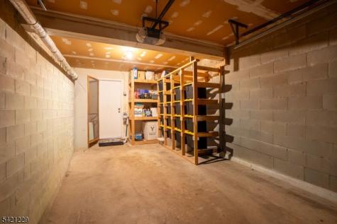 66 Kingsberry Drive Franklin NJ 08873