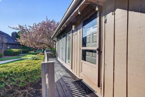 66 Kingsberry Drive Franklin NJ 08873