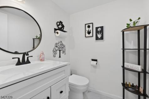 66 Kingsberry Drive Franklin NJ 08873