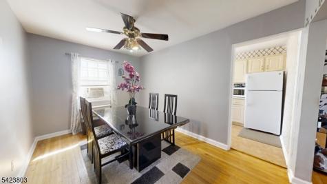 29 Colfax Manor Roselle Park NJ 07204