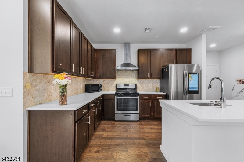 724 Lorhan Drive Piscataway NJ 08854