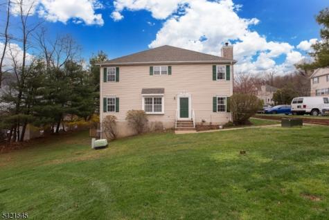 109 Tallwood Lane Green Brook NJ 08812