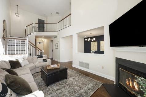 10 Loft Drive Bridgewater NJ 08836