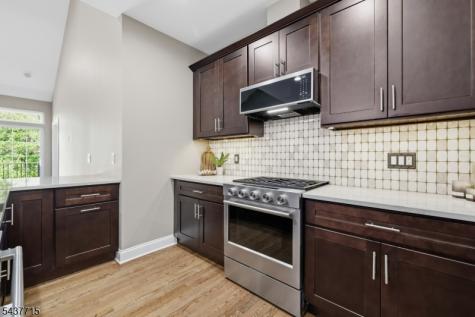 9 Coneflower Court Allamuchy NJ 07840